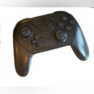 Nintendo Switch Pro Controller